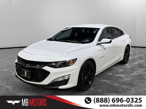 Used 2024 Chevrolet Malibu LT w/ Sport Edition image 7
