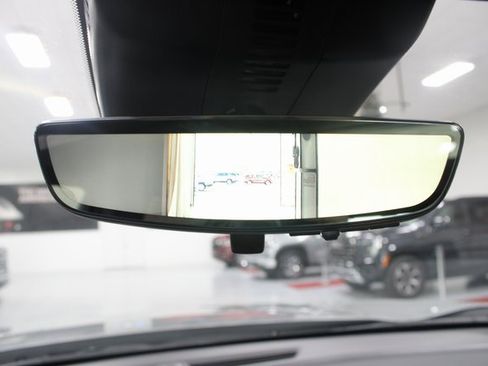 New 2026 GMC Acadia AT4 image 3