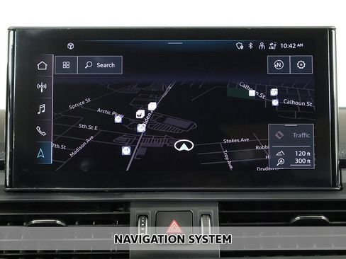 Used 2023 Audi SQ5 Premium Plus image 3