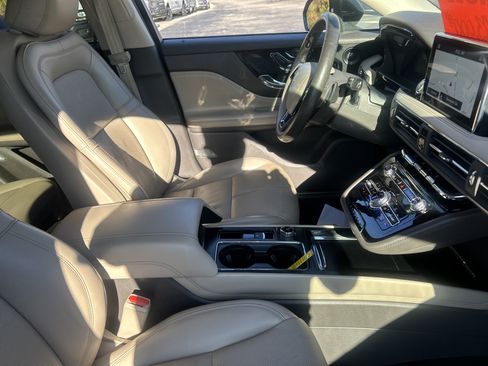 Used 2021 Lincoln Corsair Reserve w/ Equipment Group 201A FWD image 54