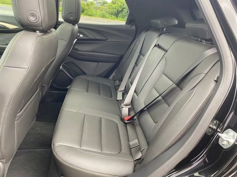 Used 2025 Chevrolet TrailBlazer ACTIV w/ Convenience Package AWD/4WD image 21