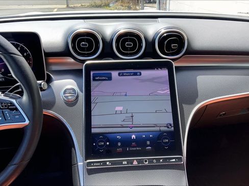 Used 2023 Mercedes-Benz C 300 Sedan image 16