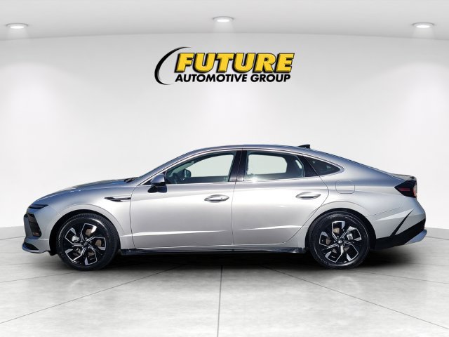 Used 2025 Hyundai Sonata SEL FWD image 6