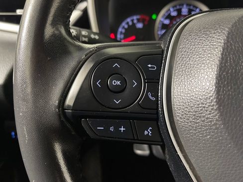 Used 2019 Toyota Corolla Hatchback image 26