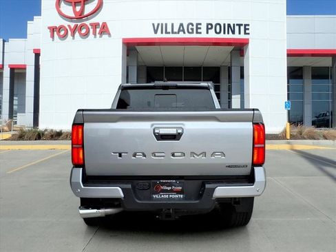 New 2026 Toyota Tacoma Limited image 4
