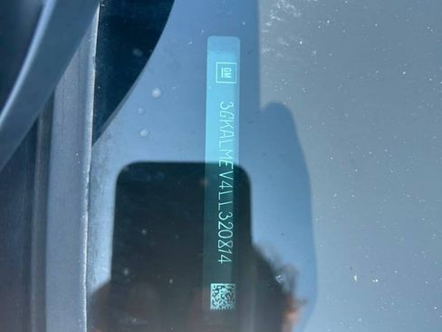 Used 2020 GMC Terrain SLE w/ Driver Convenience Package FWD image 18