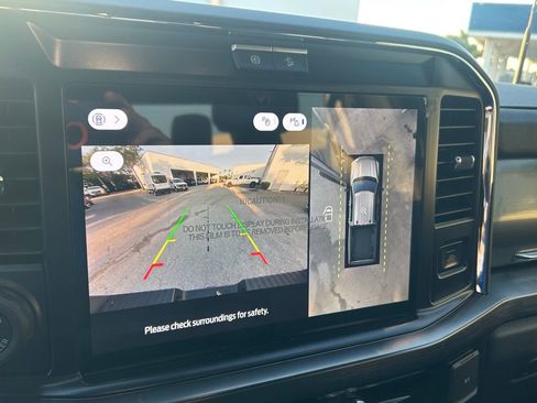 New 2026 Ford F250 Lariat w/ Black Appearance Package image 11