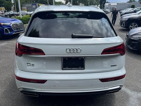 Certified 2023 Audi Q5 2.0T Premium w/ Convenience Package AWD/4WD image 6