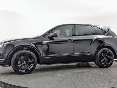 Used 2018 Bentley Bentayga AWD/4WD image 3