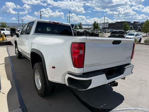 Used 2024 Chevrolet Silverado 3500 High Country w/ High Country Premium Package AWD/4WD image 6