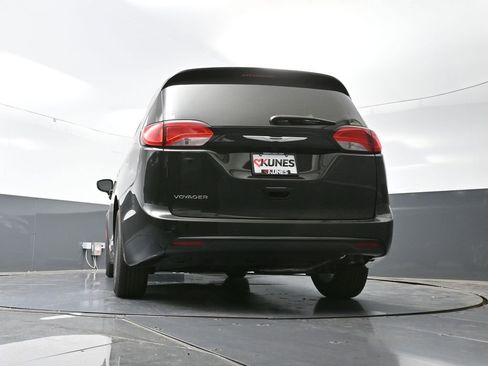 New 2026 Chrysler Voyager LX image 52