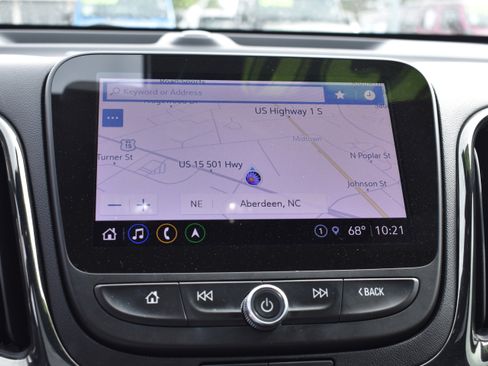 Used 2022 Chevrolet Equinox RS w/ RS Leather Package image 19