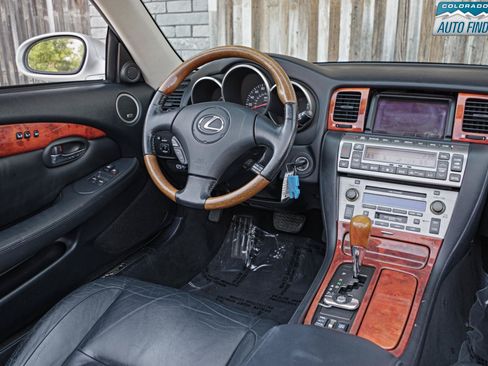 Used 2002 Lexus SC 430 Convertible RWD image 21