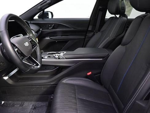 Used 2024 Cadillac Lyriq Sport AWD/4WD image 13