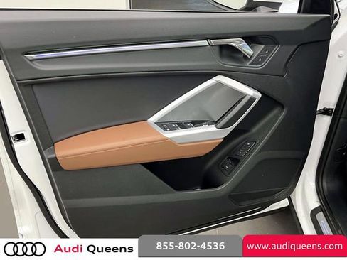 Used 2023 Audi Q3 2.0T Premium Plus w/ Premium Plus Package AWD/4WD image 15