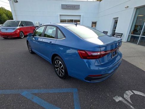 New 2025 Volkswagen Jetta S image 2