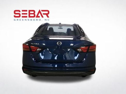 Used 2021 Nissan Altima 2.5 SR FWD image 11