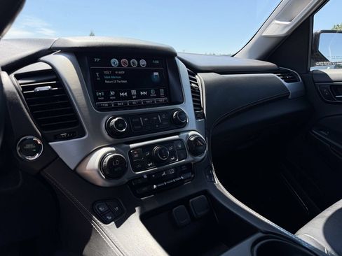 Used 2017 GMC Yukon SLT w/ HD Trailering Package AWD/4WD image 21