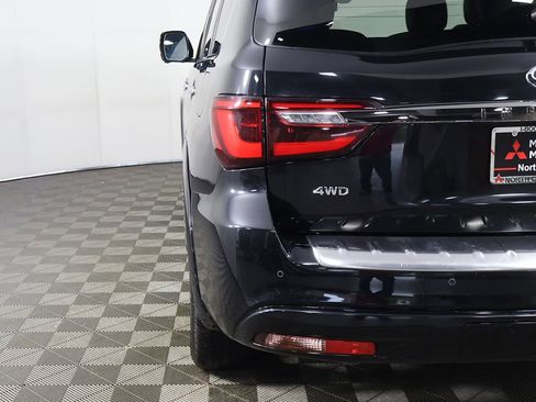 Used 2024 INFINITI QX80 Sensory AWD/4WD image 17