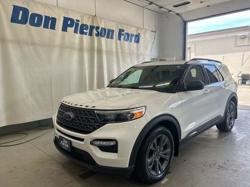 Used 2021 Ford Explorer XLT w/ Equipment Group 202A AWD/4WD image 1