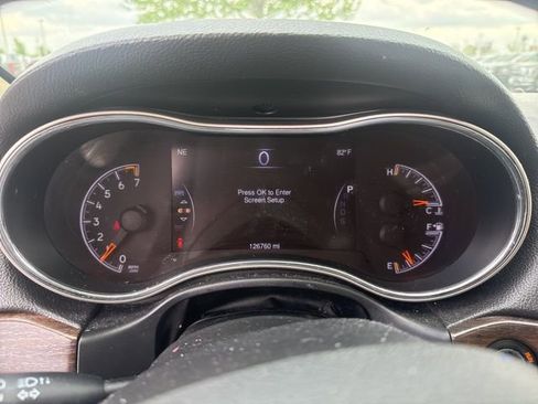 Used 2014 Jeep Grand Cherokee Limited w/ Trailer Tow Group IV image 14