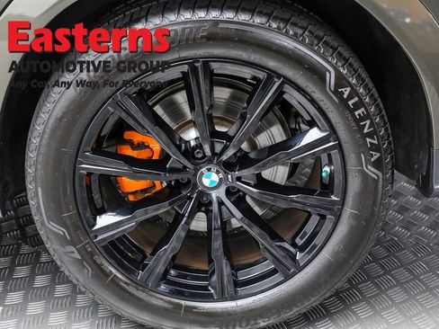 Used 2022 BMW X6 xDrive40i w/ M Sport Package image 8