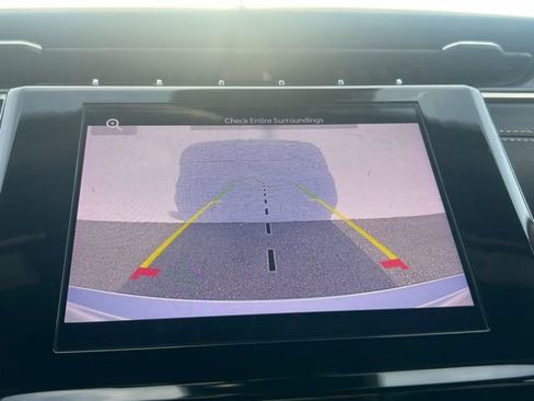 Used 2023 Jeep Grand Cherokee Altitude image 9