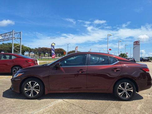 Used 2023 Nissan Sentra SV FWD image 8