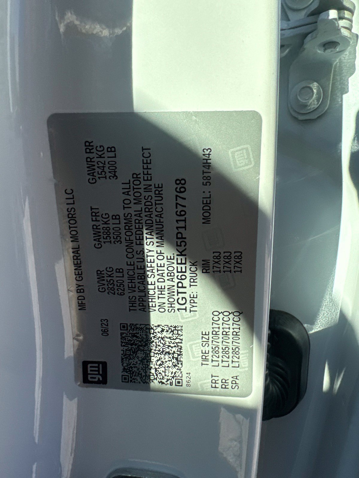 Used 2023 GMC Canyon AT4X AWD/4WD image 15