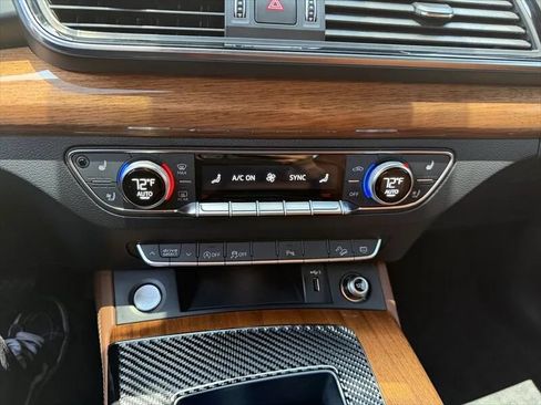 Used 2023 Audi Q5 2.0T Premium Plus w/ Premium Plus Package AWD/4WD image 25