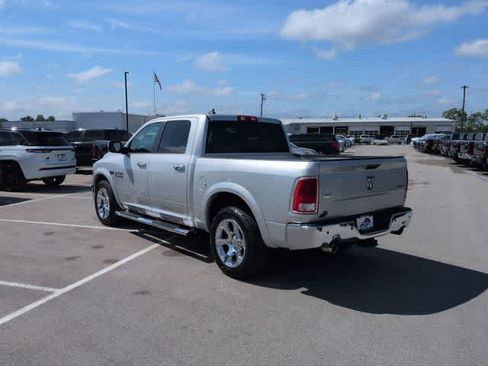 Used 2017 RAM 1500 Laramie AWD/4WD image 6