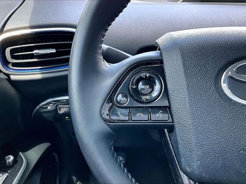 Used 2019 Toyota Prius Limited FWD image 22