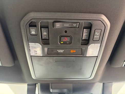 Used 2024 Toyota Tundra Capstone image 28