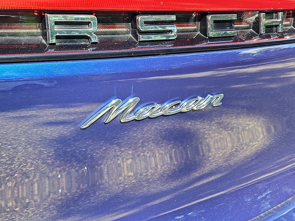 Certified 2026 Porsche Macan AWD/4WD image 13