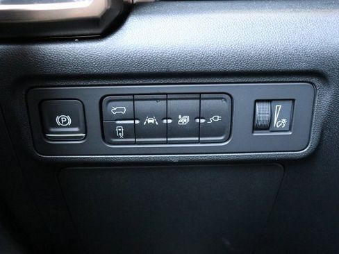 New 2025 GMC Hummer EV 2X image 22