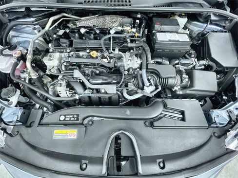 Used 2024 Toyota Corolla LE image 11