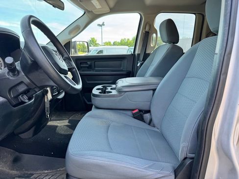 Used 2013 RAM 1500 Tradesman w/ Popular Equipment Group AWD/4WD image 3