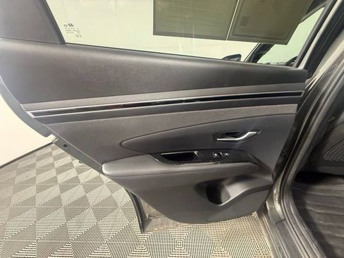 Used 2023 Hyundai Tucson Limited w/ Cargo Package image 12