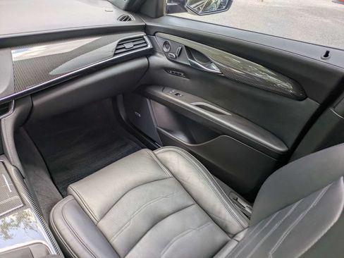 Used 2020 Cadillac CT6 V w/ LPO, Premium Carpet Package AWD/4WD image 18