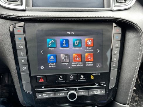 Certified 2025 INFINITI QX50 Pure image 20