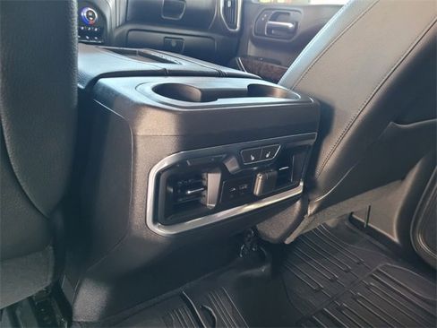 Used 2019 GMC Sierra 1500 Denali w/ Denali Ultimate Package image 9