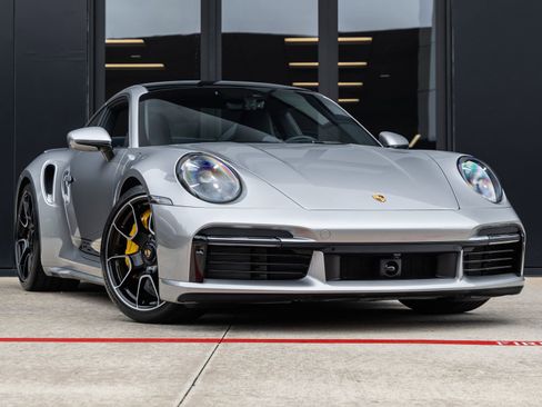 Certified 2025 Porsche 911 Turbo S AWD/4WD image 6