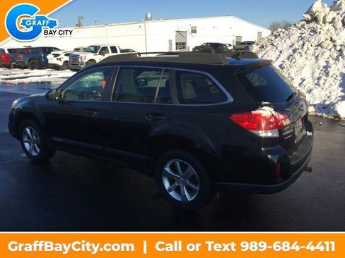 Used 2014 Subaru Outback 2.5i Limited w/ Moonroof Package image 3