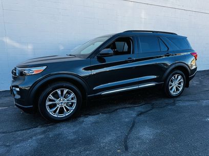 Used 2022 Ford Explorer XLT w/ Equipment Group 202A