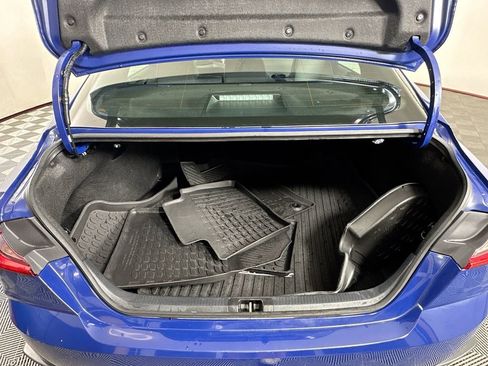 Used 2025 Toyota Camry SE w/ Convenience Package FWD image 27