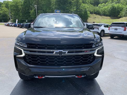 Used 2022 Chevrolet Tahoe Z71 w/ Luxury Package AWD/4WD image 14