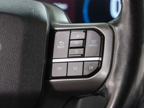 Used 2022 Ford F150 Lariat w/ Equipment Group 502A High image 16