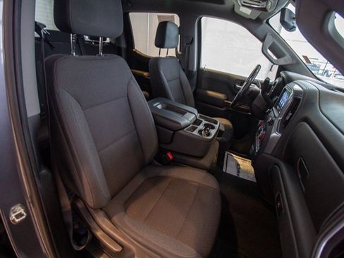 Used 2019 Chevrolet Silverado 1500 LT w/ All-Star Edition image 17