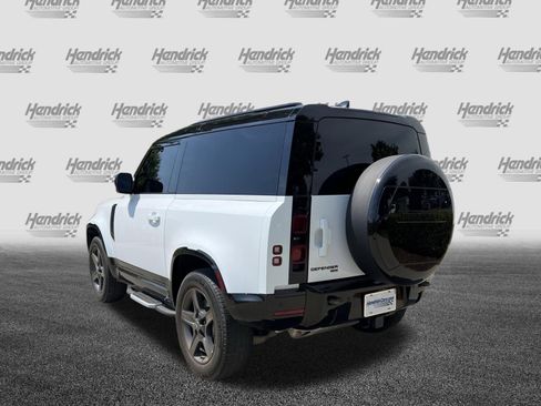 Used 2023 Land Rover Defender 90 X-Dynamic SE AWD/4WD image 9