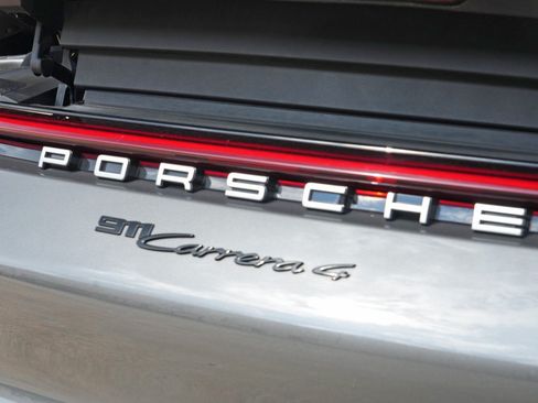 Used 2024 Porsche 911 Carrera w/ Premium Package RWD image 53